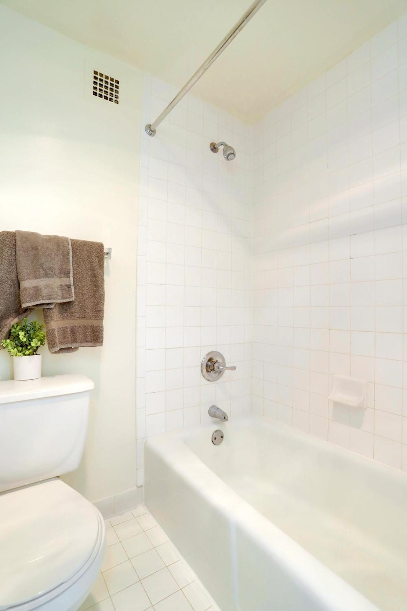 Fantastic 2 Bedroom Apartment With Gym At Arlington Exterior foto